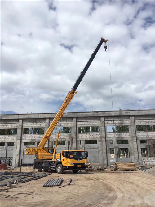 海勃湾区吊装作业前会做设备检查吗？安全保障措施有哪些？